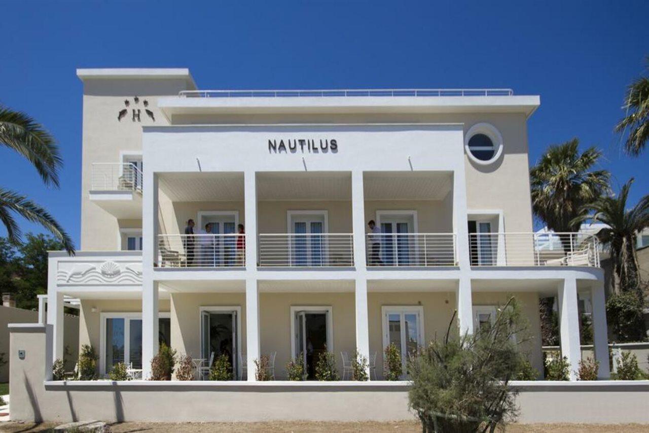 Nautilus Hotel 3*